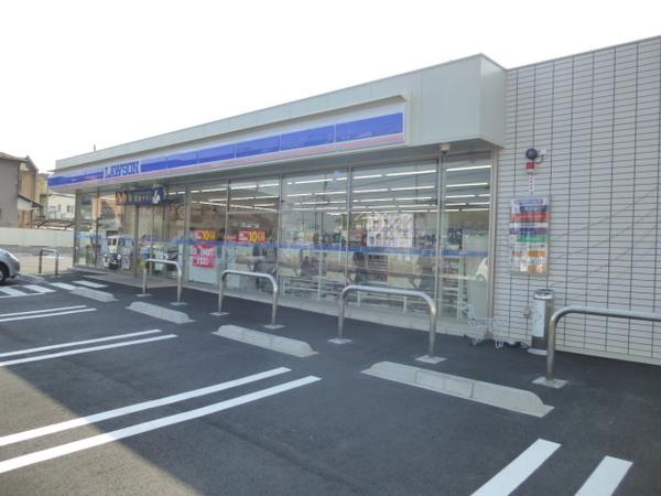 ローソン小田原北ノ窪店：424m