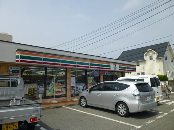 セブンイレブン小田原久野店：134m