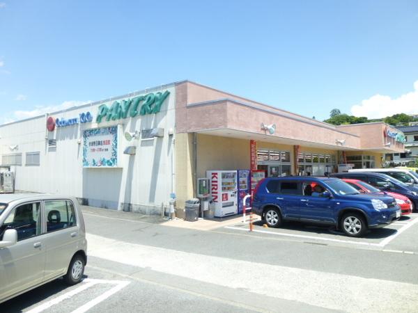 小田原百貨店板橋店：653m