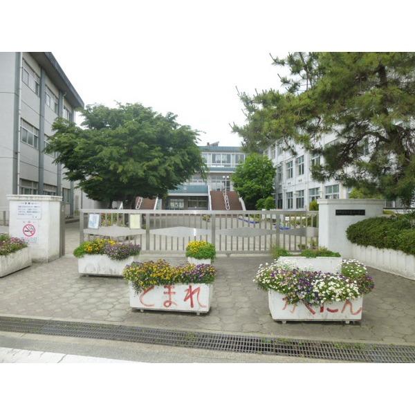 小田原市立富水小学校：403m