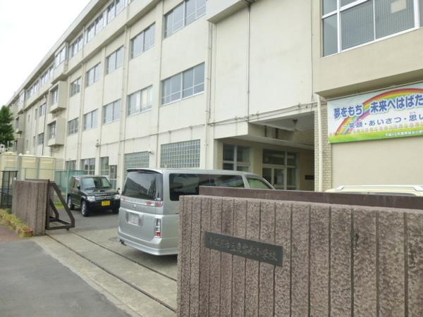 小田原市立東富水小学校：1148m