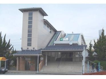 東海道線・鴨宮駅：1890m