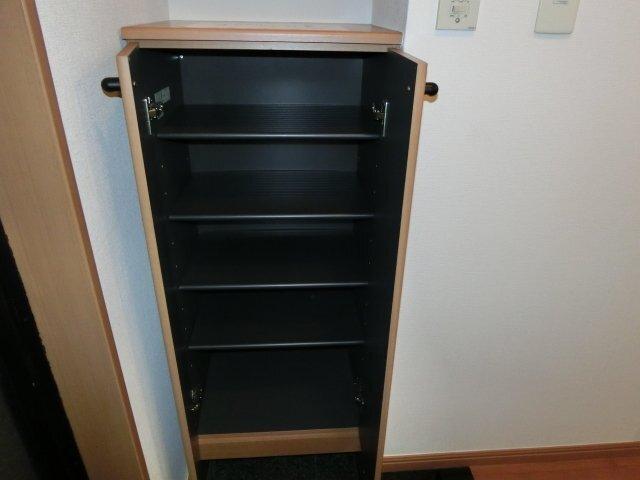 プリオール２００３ 部屋画像