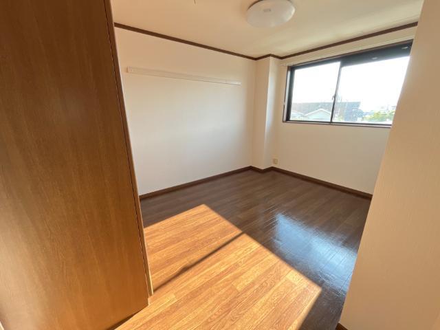 オーキッド・ヴィラ３ 部屋画像