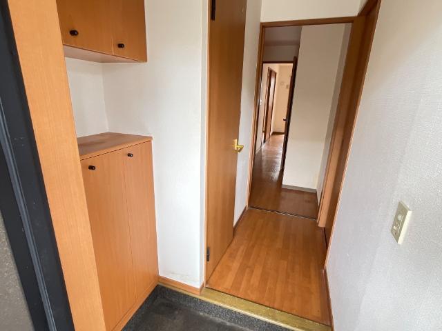 リヴィエール宮前 玄関