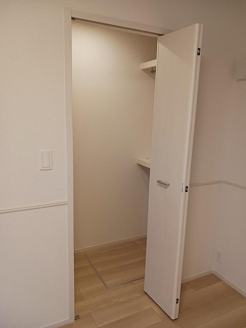 ベルメゾン六番館（102） 収納
