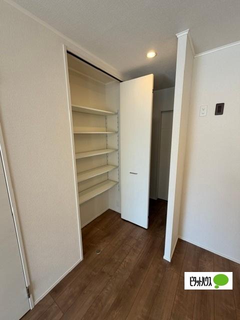 寿町4丁目戸建て（1） 収納