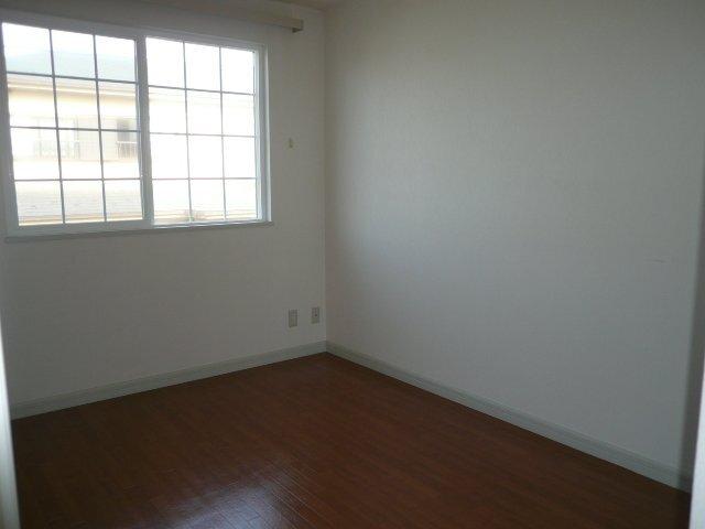 アイリス 部屋画像