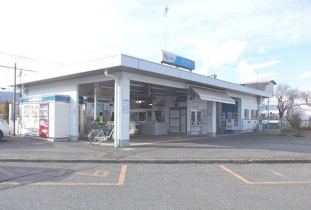 小田急線・富水駅：40m
