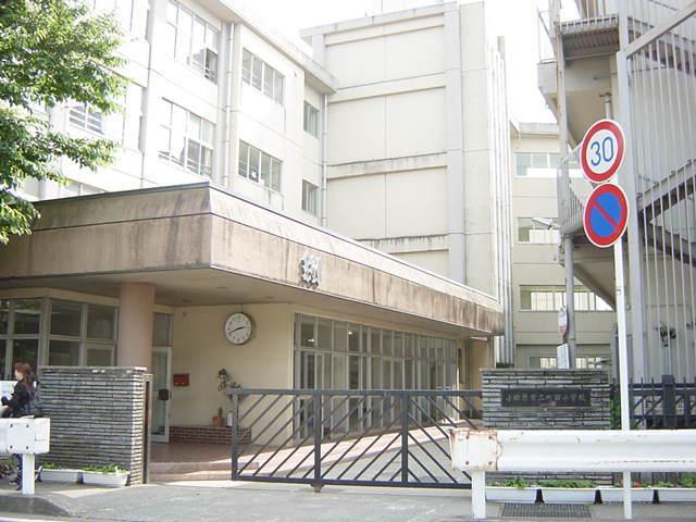 町田小学校：240m