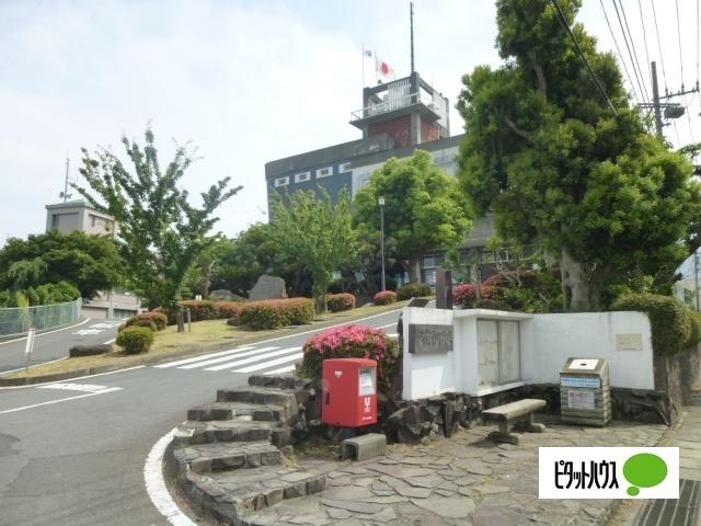 湯河原町役場：937m