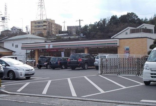 セブンイレブン多古店：200m