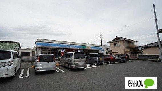 ローソン小田原酒匂店：146m
