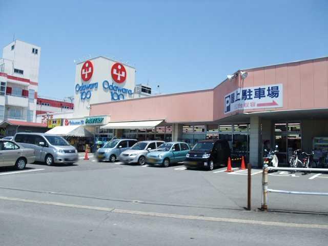 小田原百貨店寿町店：416m
