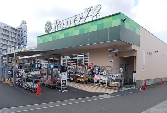 小田原百貨店板橋店：1100m