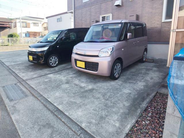 リバーストーン　Ａ（202） 駐車場