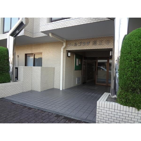 アールプラザ蓮正寺 エントランス