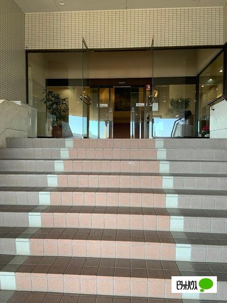 クリオ伊東壱番館 エントランス