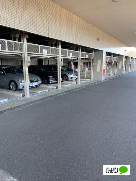 クリオ伊東壱番館 駐車場
