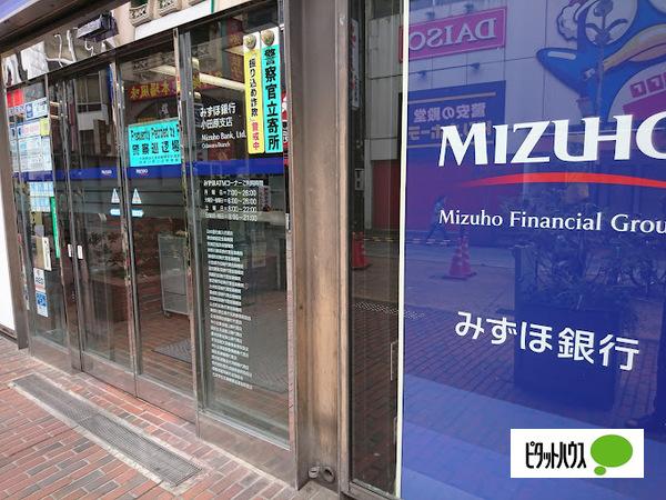 銀行