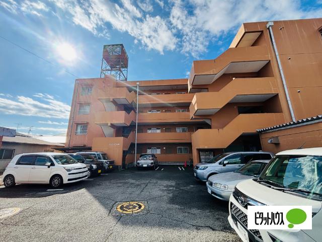 ロッキーホーム成田　1階 外観