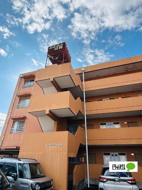 ロッキーホーム成田　1階 外観