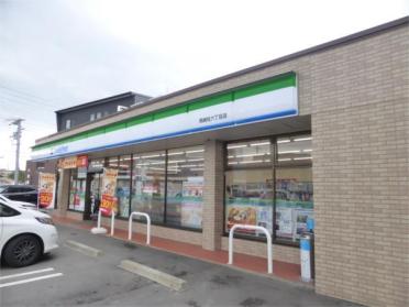 ﾌｧﾐﾘｰﾏｰﾄ 岡崎柱六丁目店：495m