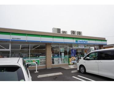 ﾌｧﾐﾘｰﾏｰﾄ 知立牛田町店：357m