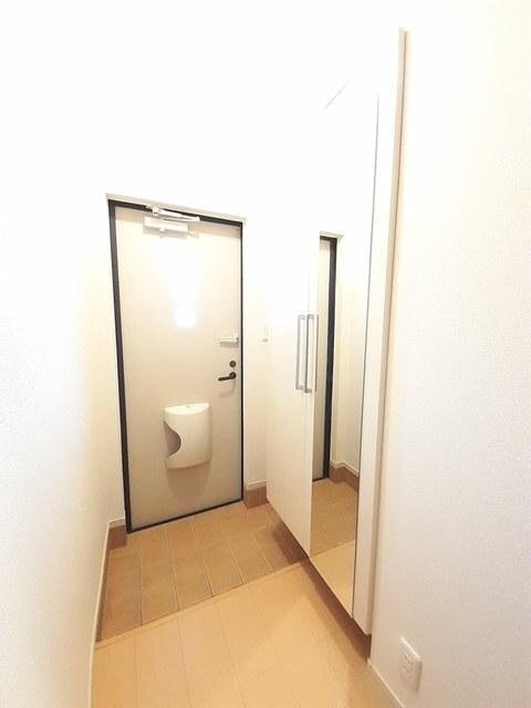 アイリン　タウン　Ｃ（201） 玄関
