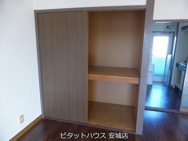 エブリワン西棟（110） 収納