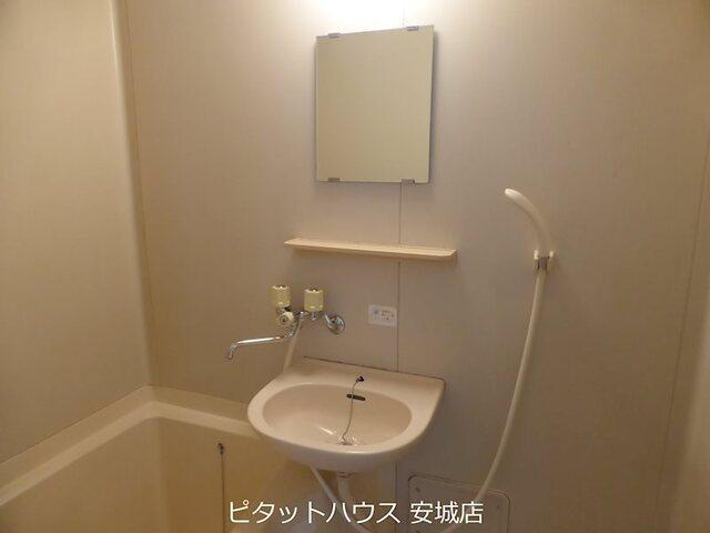 エブリワン西棟（110） 洗面