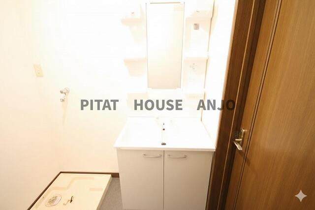 Pure Heights 外山A･B（B102） 洗面