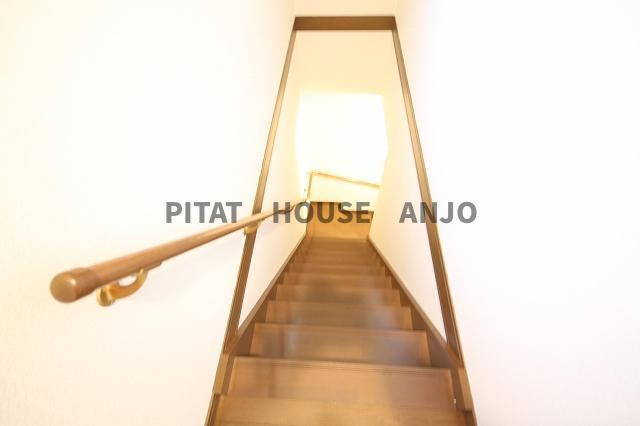 Pure Heights 外山A･B（B102） 室内