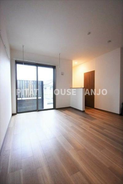 フルーク（102） リビング