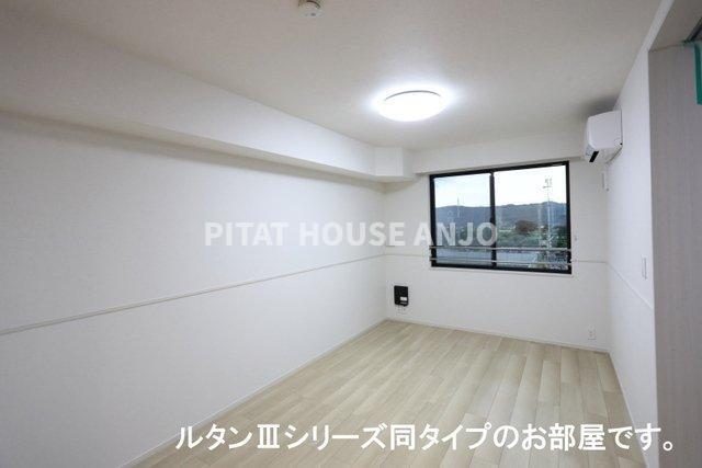 アイリス横山Ａ（302） 部屋画像