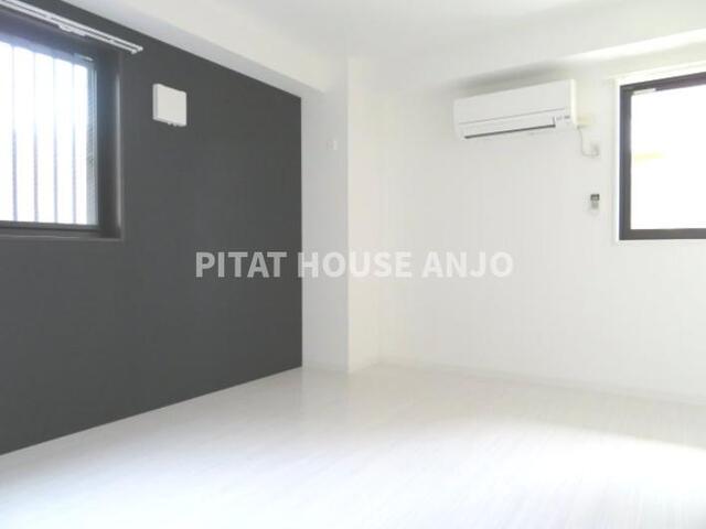 Casa Avenue Okazaki（102） リビング