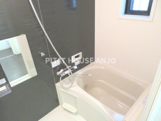 Casa Avenue Okazaki（102） バス／シャワー