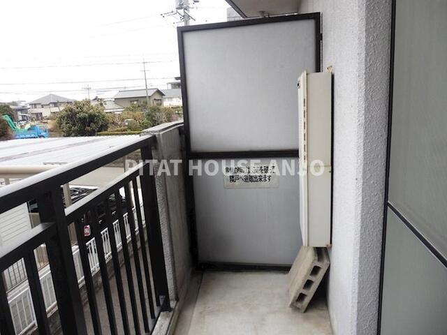 パークサイド今岡C（301） 部屋画像