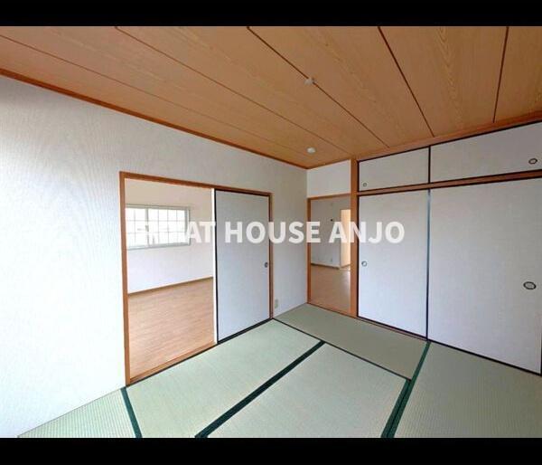 クレストコート笹山（104） 室内
