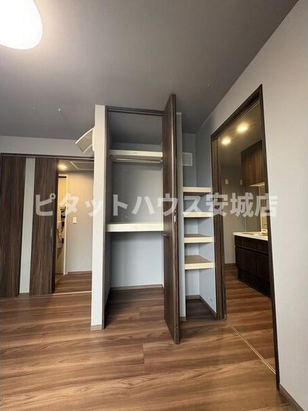 ボヌールB（301） 収納