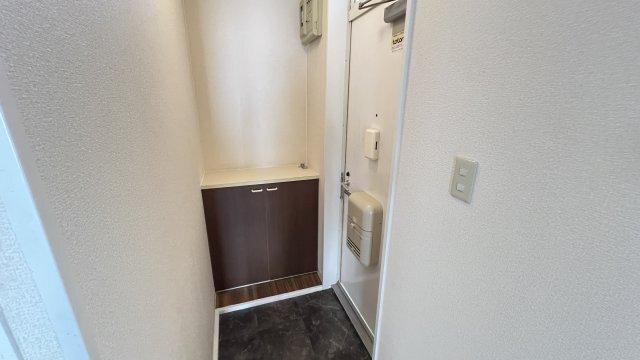 パークハウス二本木　Ｃ（105） 玄関