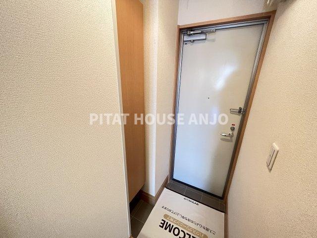 セジュール恩田（301） 玄関