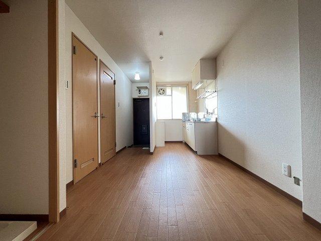 ハイデンス伊代（405） 室内