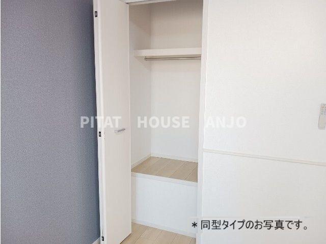 ネーベン　パーク　７１８２（205） 収納