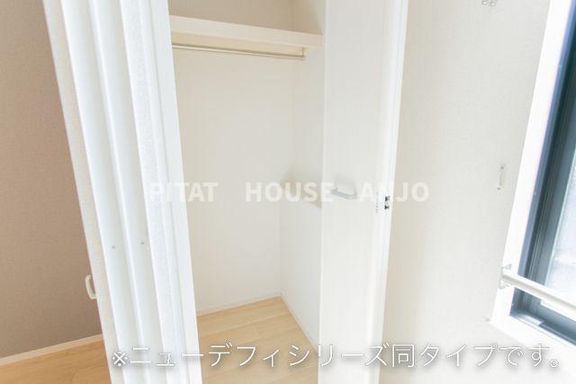 リゾ　フルール（106） 収納