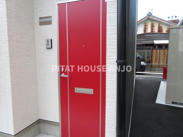 Garage Villa 米津（101） 玄関
