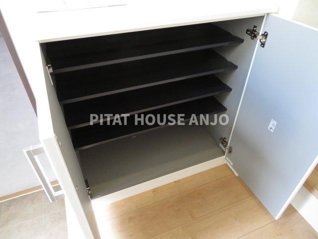 Garage Villa 米津（101） 収納