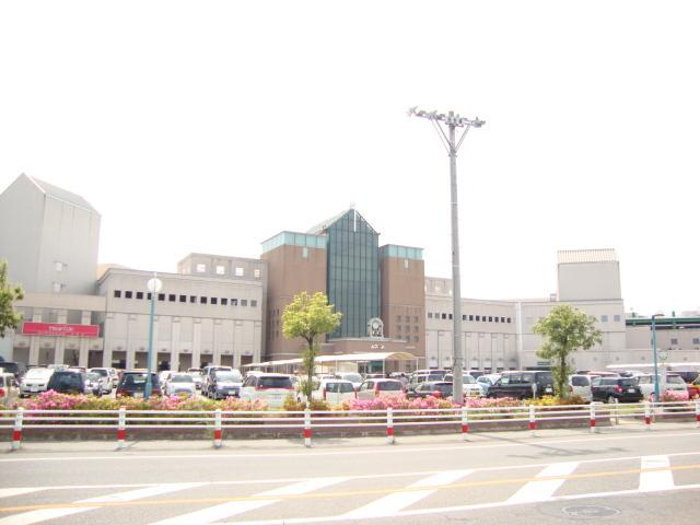 アピタ知立店：1137m