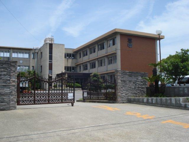 西尾市立平坂中学校：1150m