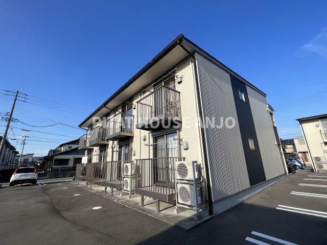 桜井駅より徒歩10分 築8年6ヶ月 2階建の賃貸物件